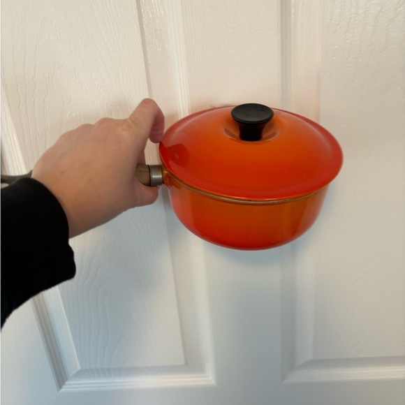 Vintage Le Creuset 18 Volcanic Orange Round Pan Cast Iron Saucepan With … - Picture 6 of 8